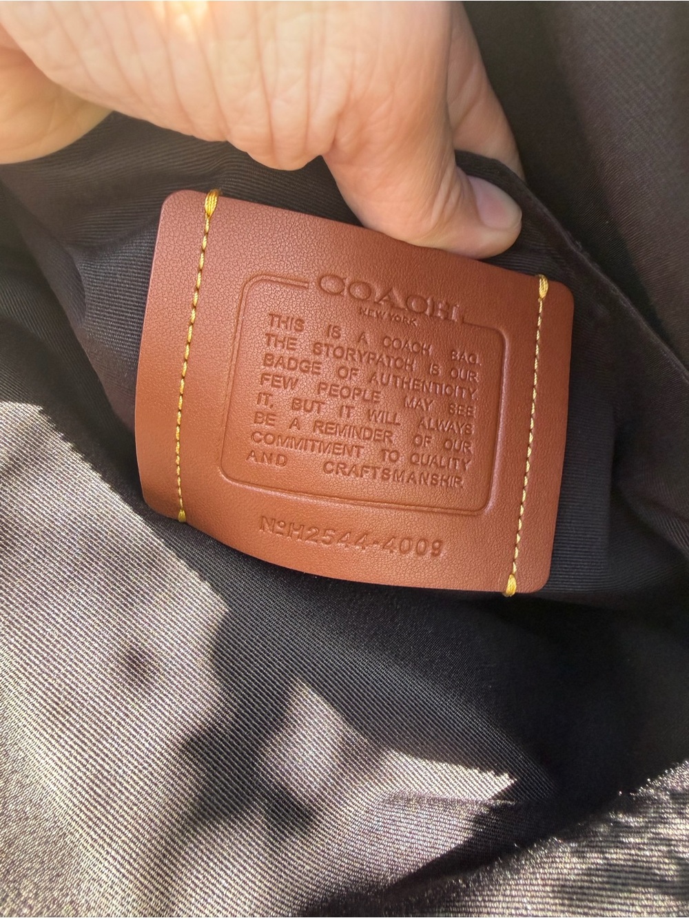 NWOT Coach Houston Flight Bag - Picture 10 of 10
